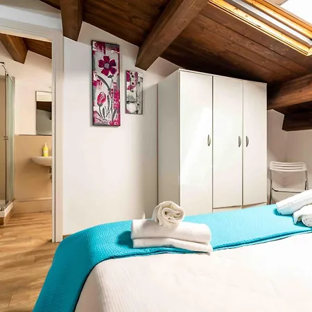 Гостевой дом Center Чефалу