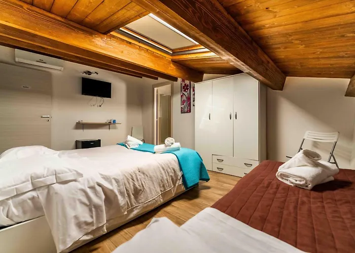 Center Гостевой дом *